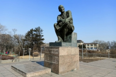 Памятник В. И. Ленину, центральная площадь г. Находки ИА Nakhodka.Media