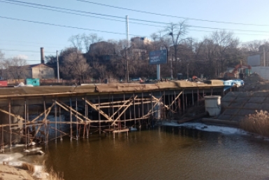 Новый год Находка встретит с мостом