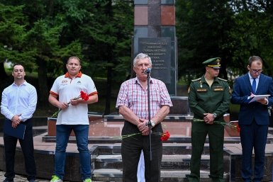 Частицу Вечного огня приняли в Находке в рамках эстафеты &quotОт Победы к Победе&quot пресс-служба администрации НГО