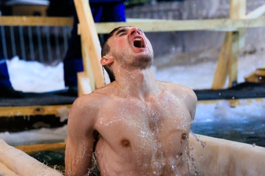 окунание, купель Евгений Кулешов, ИА PrimaMedia