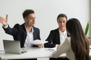 Закон не позволяет работодателю штрафовать сотрудников Photo by form PxHere