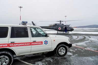 Вертолетом – в операционную: врачи Приморья и Хабаровска спасли мужчину из Находки с редким заболеванием пресс-служба администрации НГО