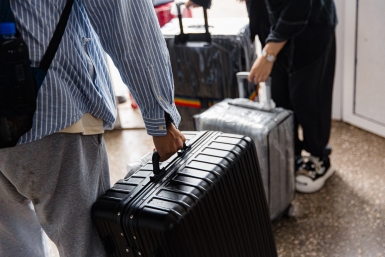 "Аттракцион невиданной щедрости": отдых за рубежом стал доступнее для приморцев