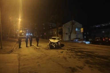 Во Владивостоке мотоциклист пострадал из-за водителя с семью штрафами за год Пресс-служба УМВД России по Приморскому краю
