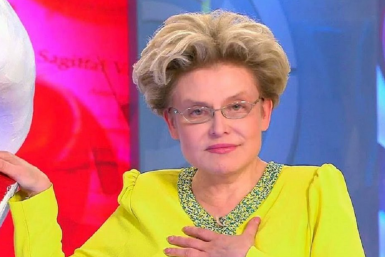 Елена Малышева Кадр из передачи &quotЖить здорово&quot (16+)