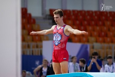 Александр Бутько живет и тренируется в Находке Федерация гимнастики России