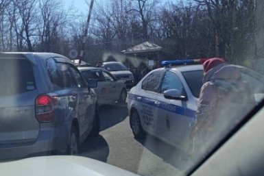 "Проезда нет": трафиковую дорогу перекрыли в Приморье