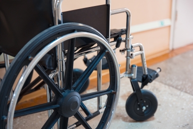 Семье с ребёнком-инвалидом отказали во въезде в больницу Владивостока Илья Аверьянов, ИА PrimaMedia