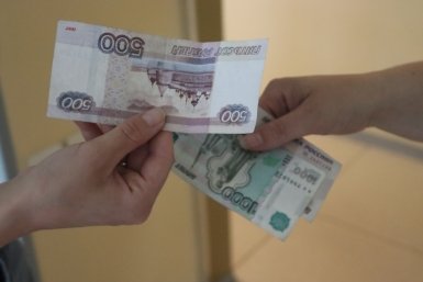МРОТ в России могут поднять до 40 тысяч рублей