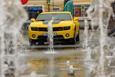 Успеть сэкономить до 3 миллионов: почему в России растет спрос на люксовые автомобили