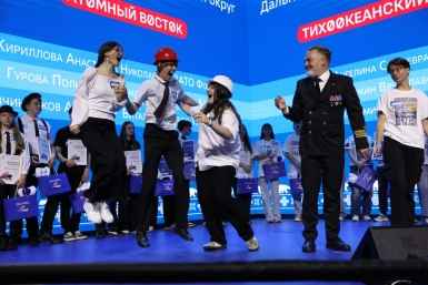 Ученица гимназии из Фокино отправится к Северному полюсу на атомном ледоколе пресс-служба проекта &quotЛедокол знаний&quot