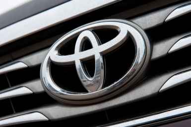 Toyota зарегистрировала в России товарные знаки Hilux и Sequoia для защиты от подделок