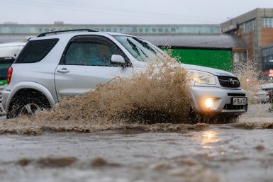 Два циклона за три дня: Приморье накроют ливни и холод