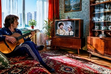 Только тот, кто вырос на советском кино, вспомнит все 10 песен Создано при помощи ИИ