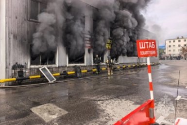БПЛА запустили на месте пожара на рынке 6 км в Петропавловске-Камчатском ГУ МЧС по Камчатскому краю