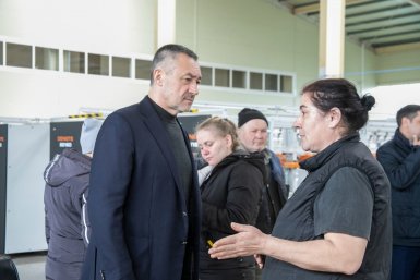 Виктор Пинский на встрече с сотрудниками ООО &quotМорское снабжение&quot официальный сайт депутата Государственной Думы Федерального Собрания Российской Федерации