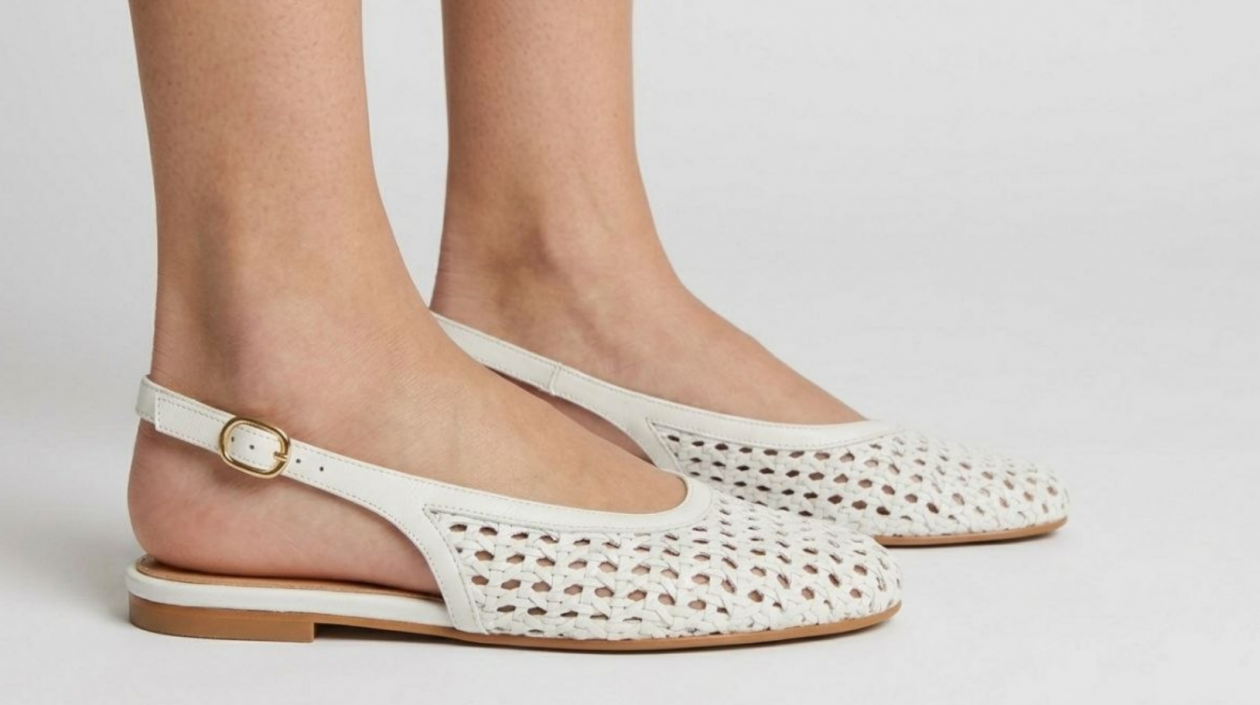 Создано при помощи ИИ