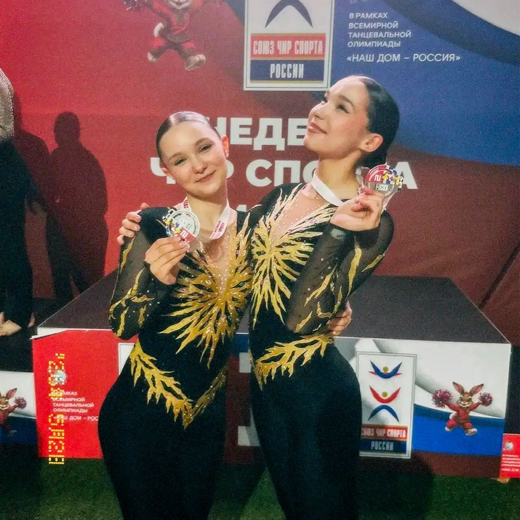 Воспитанницы &quotДвижения&quot привезли награды с Недели чир-спорта в Москве (6+) пресс-служба администрации НГО