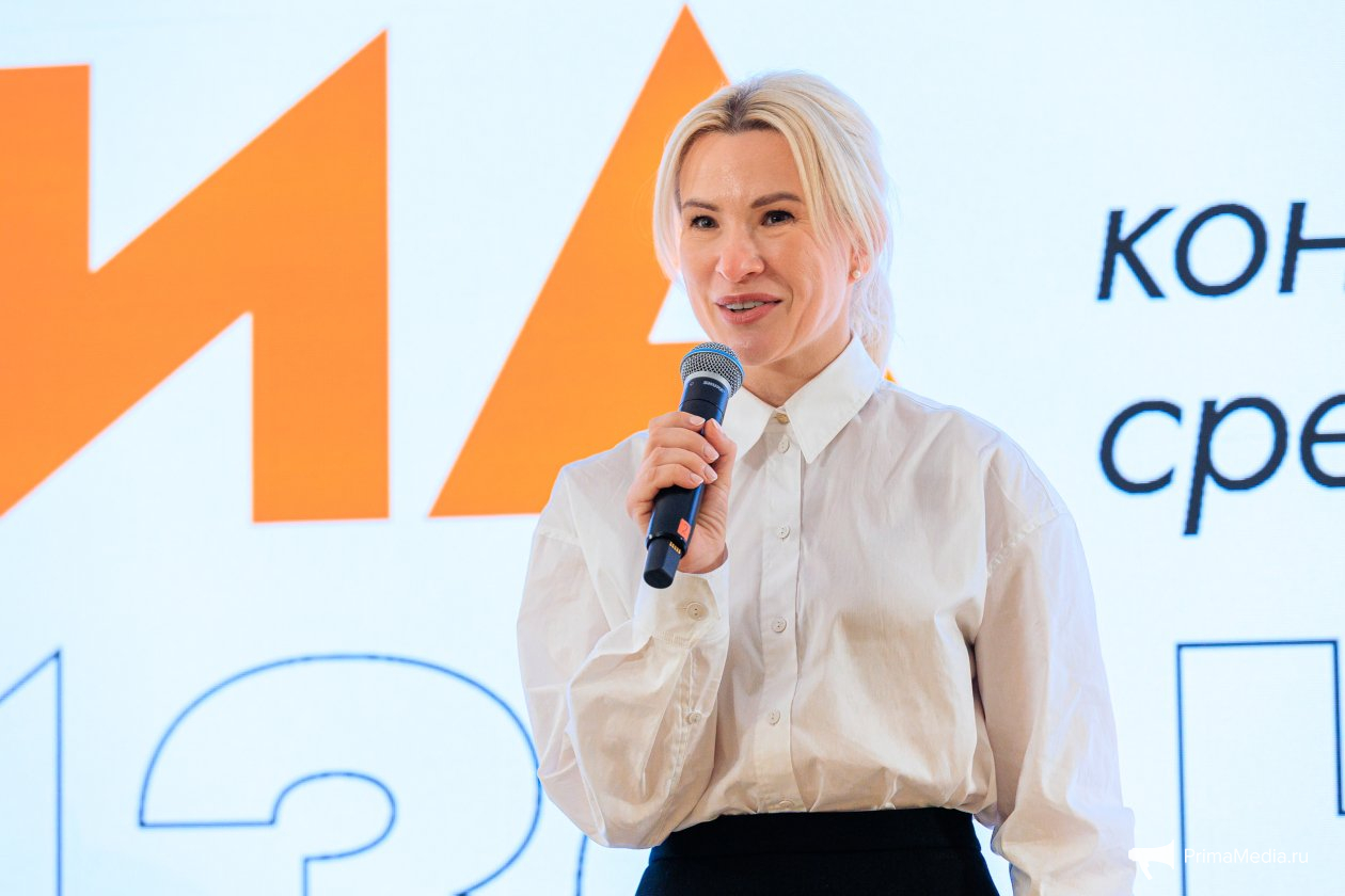 Елена Бурмистрова