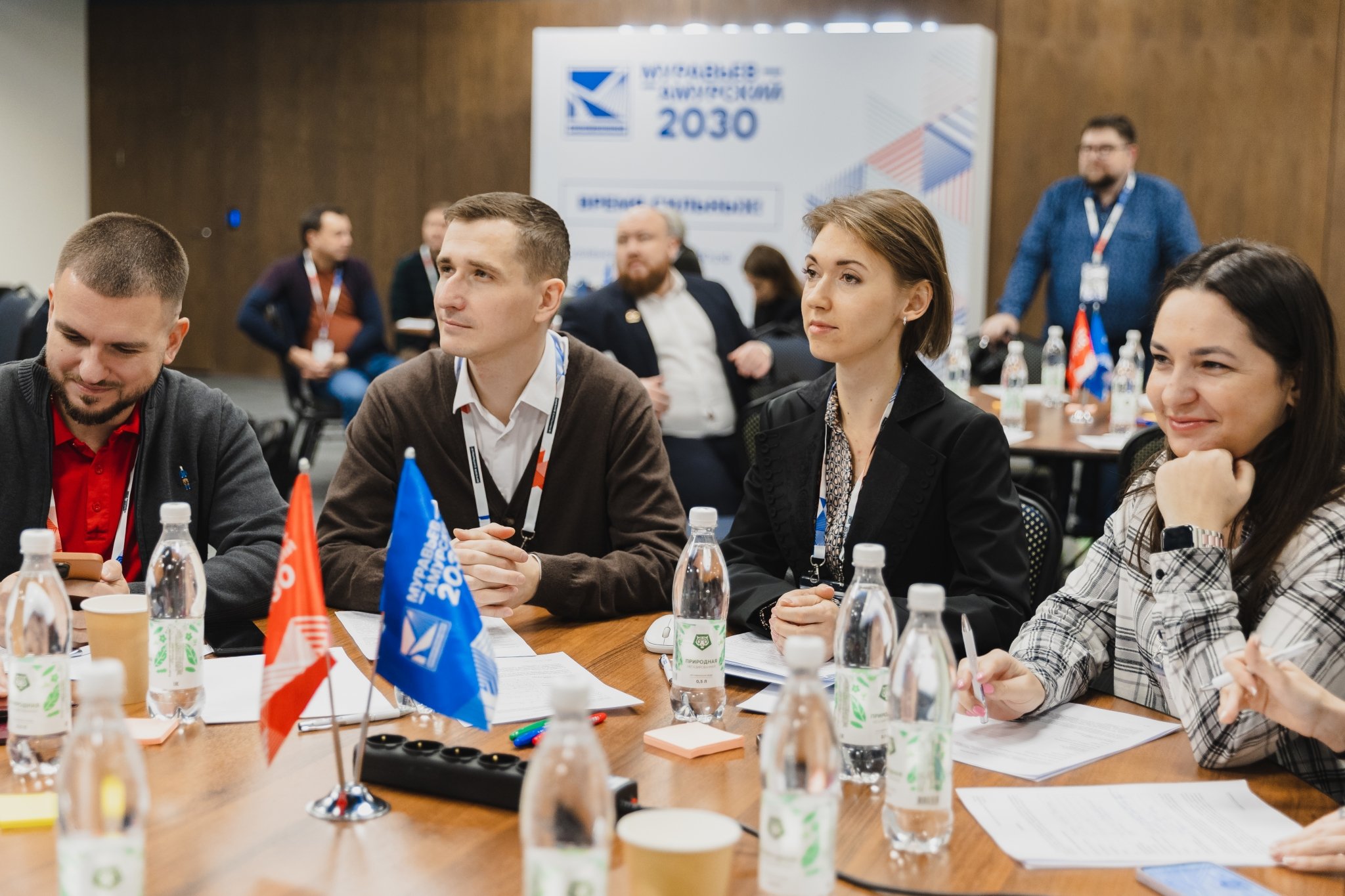 Программа "Муравьев-Амурский 2030" в действии: курсанты из четырех регионов включились в работу правительства Приморья
