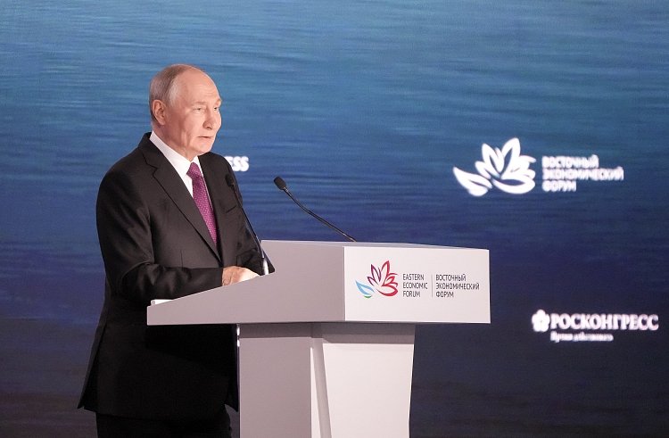 Владимир Путин на ВЭФ предложил продлить дальневосточную ипотечную выплату до 2030 года пресс-служба Правительства Приморского края
