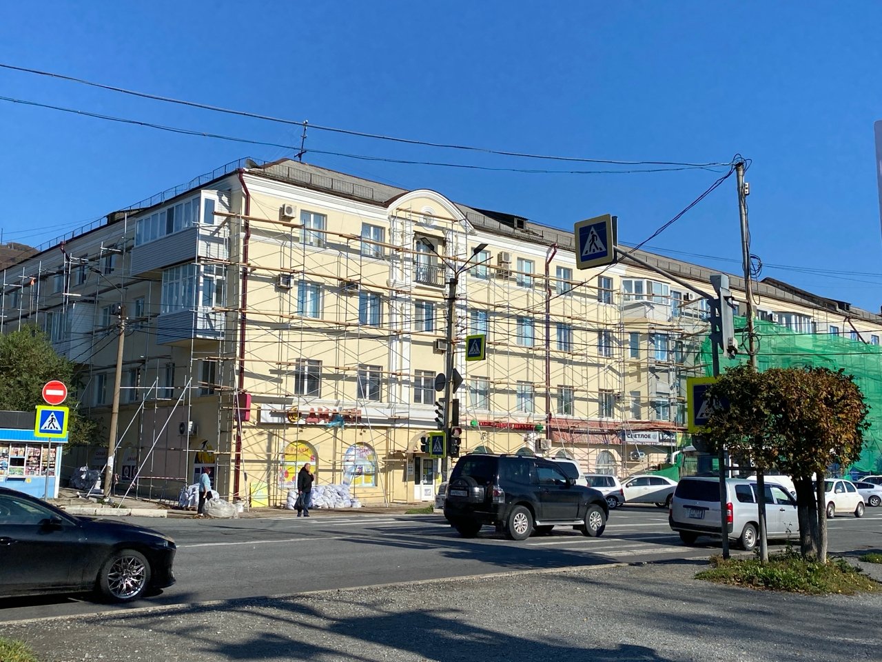 Ремонт фасадов на Находкинском проспекте — на финишной прямой Анна Франц